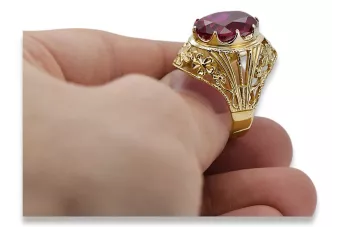 Ring Ruby 14K Yellow gold Vintage style vrc031y